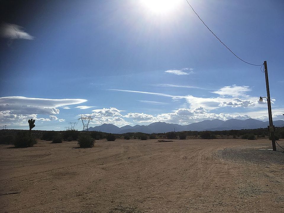 2nd image of 11065 Sparrow Rd