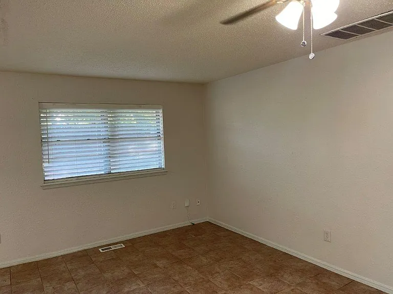 5104 Creekwood Ter — Photo 13
