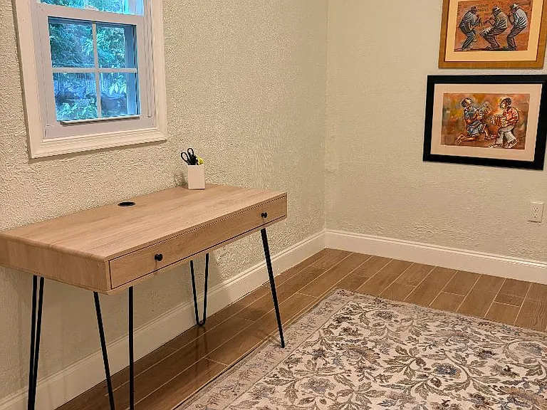 1645 V St SE #1 — Photo 3