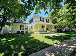 617 Virginia St, Sabetha, KS 66534