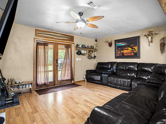 5th image of 991 Herman Nerren Rd