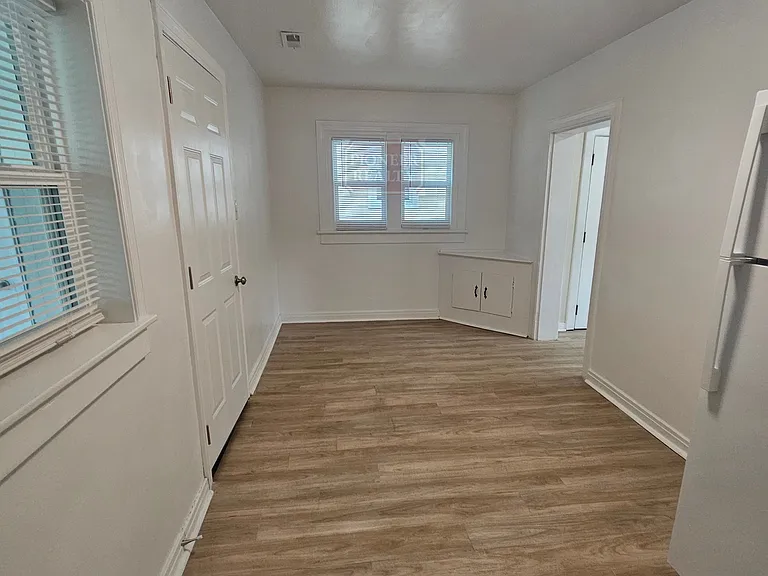 1408 Garber St — Photo 6