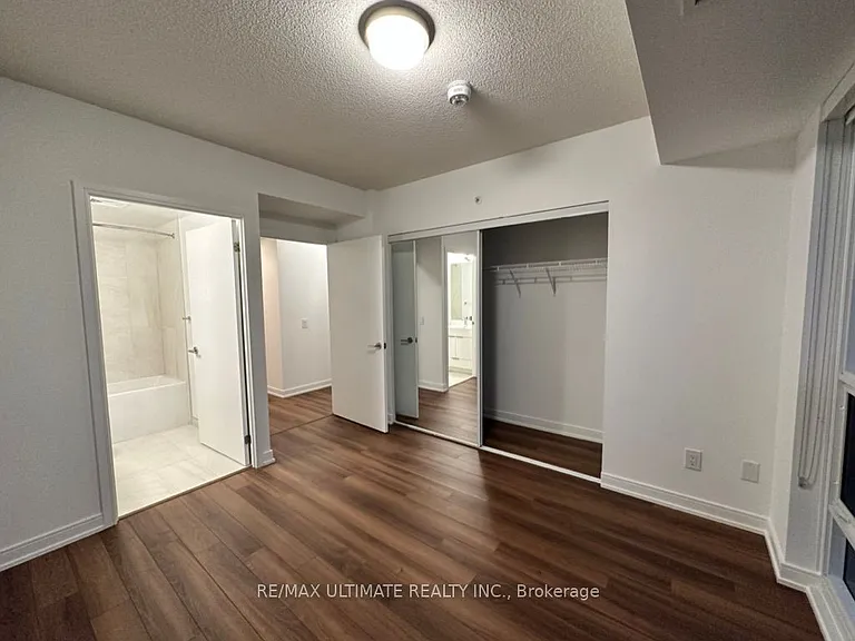 30 Samuel Wood Way #1902 — Photo 13