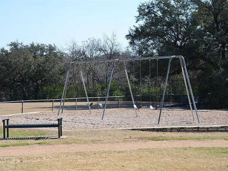 16304 Kicking Bird Dr — Photo 23