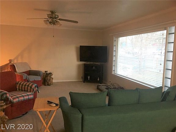 3rd image of 735 Avenue H