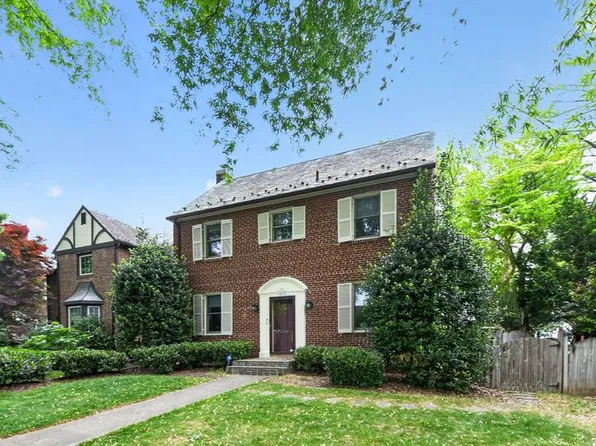 4825 Butterworth Pl NW, Washington, DC 20016