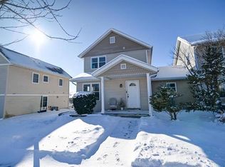 204 S Musket Ridge Dr, Sun Prairie, WI 53590