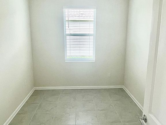 5th image of 4498 Tahoe Cir