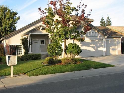 1st image of 1820 Derby Dr