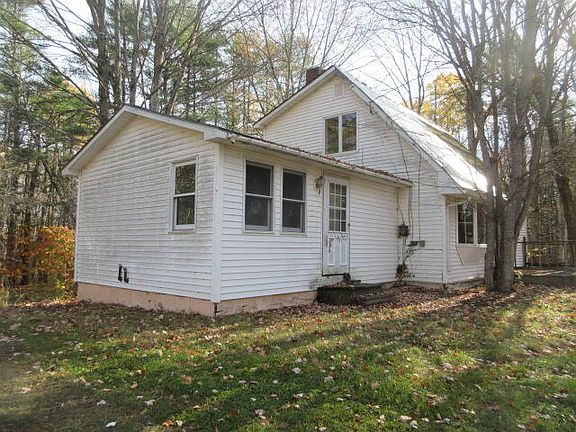 3rd image of 569 Ridge Road