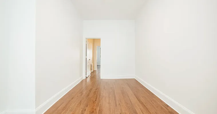 Rented by Oxford Property Group | media 17