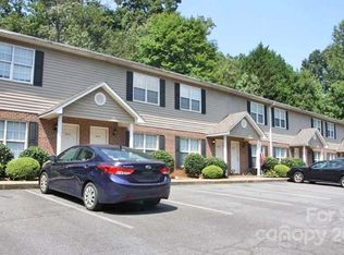972-986 8th Ave NW, Hickory, NC 28601