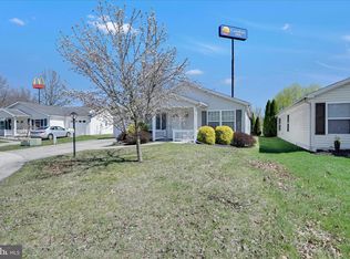 855 Trestle Ct, Pine Grove, PA 17963