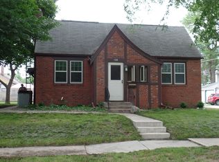 1326 Washington Ave, Iowa Falls, IA 50126