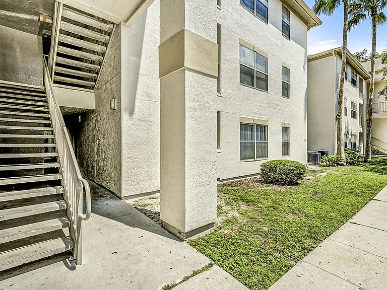 Cedar Forest Apartments — Photo 21