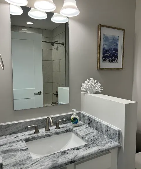 Adam Street Apartments — Photo 43