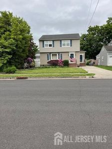 319 Fairview Ave, Middlesex, NJ, 08846