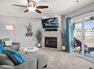 4800 Eagleview Dr #632, Osage Beach, MO 65065
