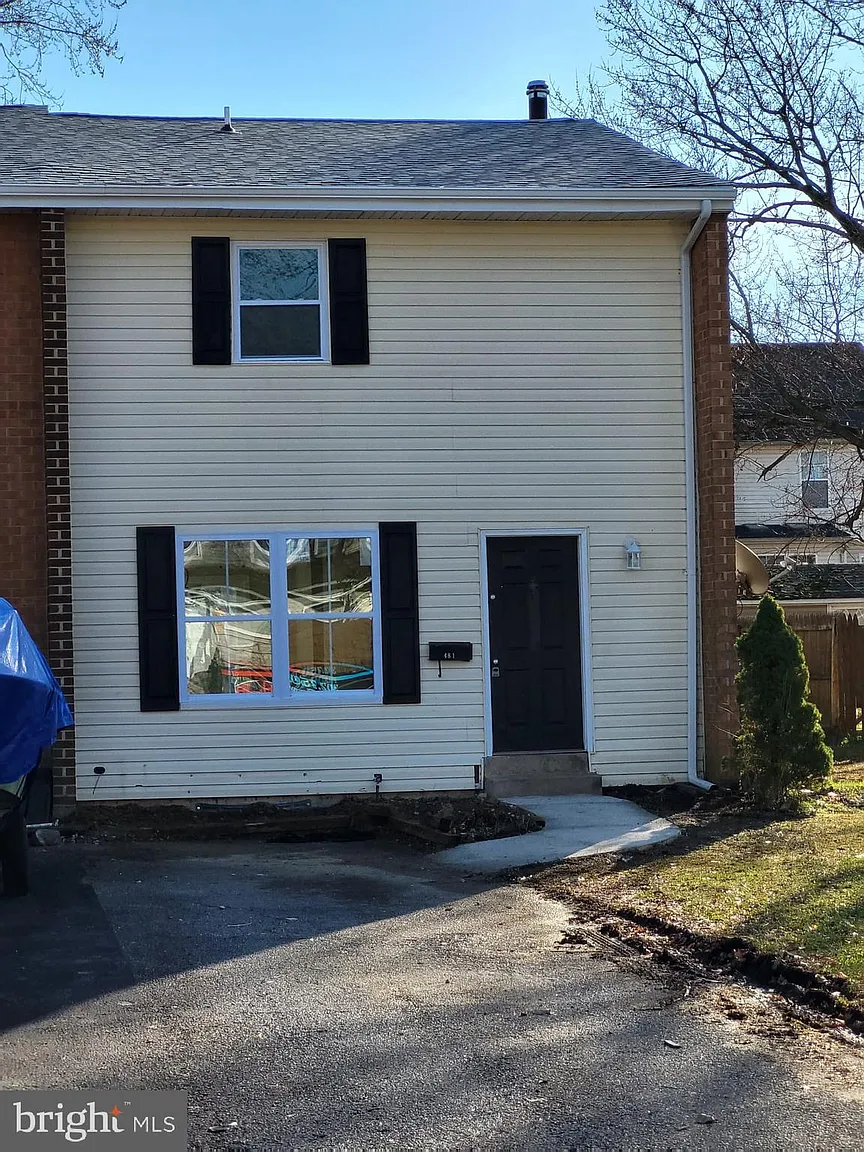 481 Summer Park Cres photo 1