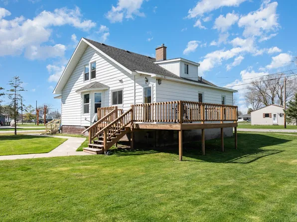 114 N 4th St, Linwood, MI 48634