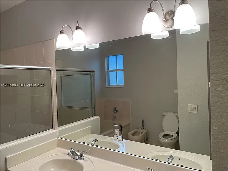 2296 SW 156th Ct — Photo 13
