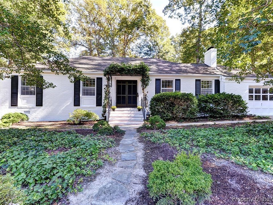 1st image of 207 John Pinckney Ln