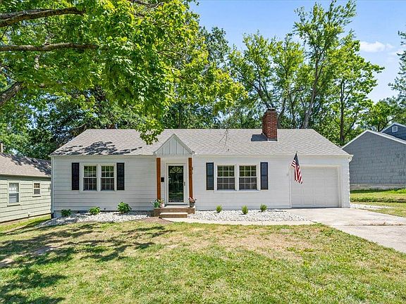 2nd image of 5231 Sycamore Dr