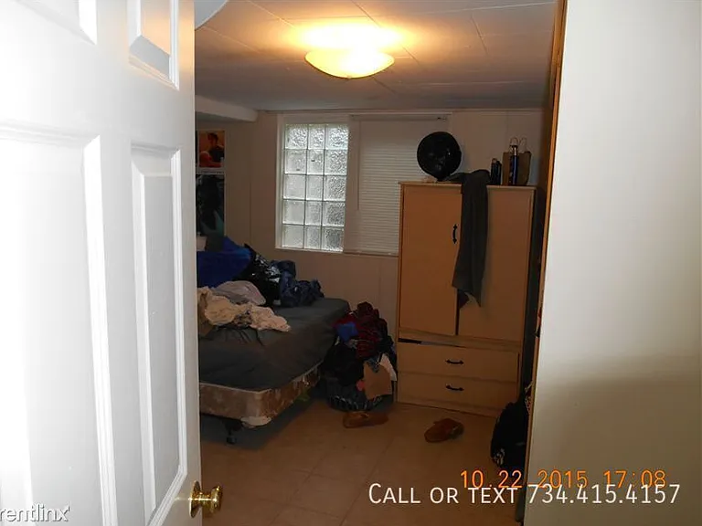 707 S Division St #1-A — Photo 37