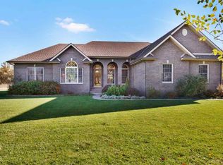 2948 Arapaho Rd, Moundridge, KS 67062