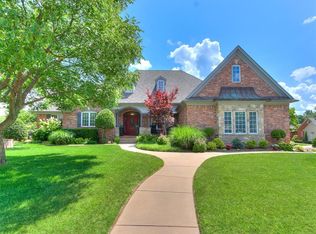 1116 Gulmor Dr, Edmond, OK 73034