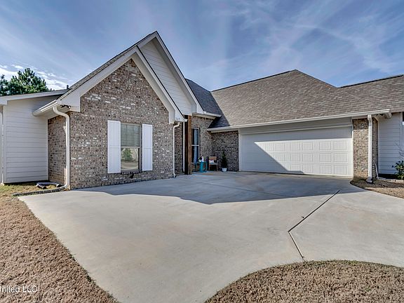 2nd image of 169 Shore View Dr