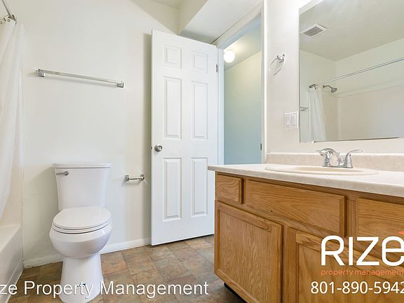 3rd image of 4116 S Oak Meadows Dr APT 20