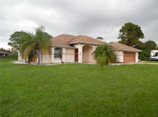 5247 Fairlane Dr, North Port, FL 34288