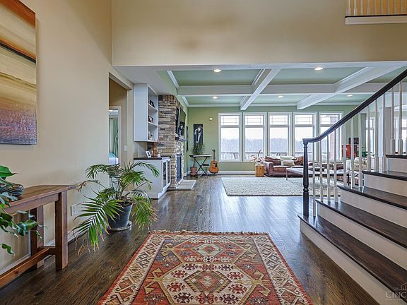 5th image of 1824 Boardwalk Dr