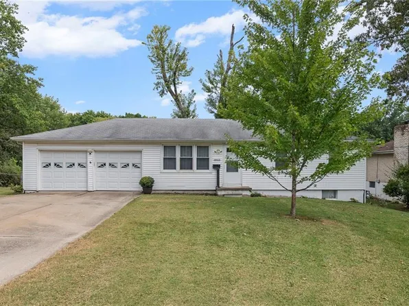 6423 Harris Ave, Raytown, MO 64133