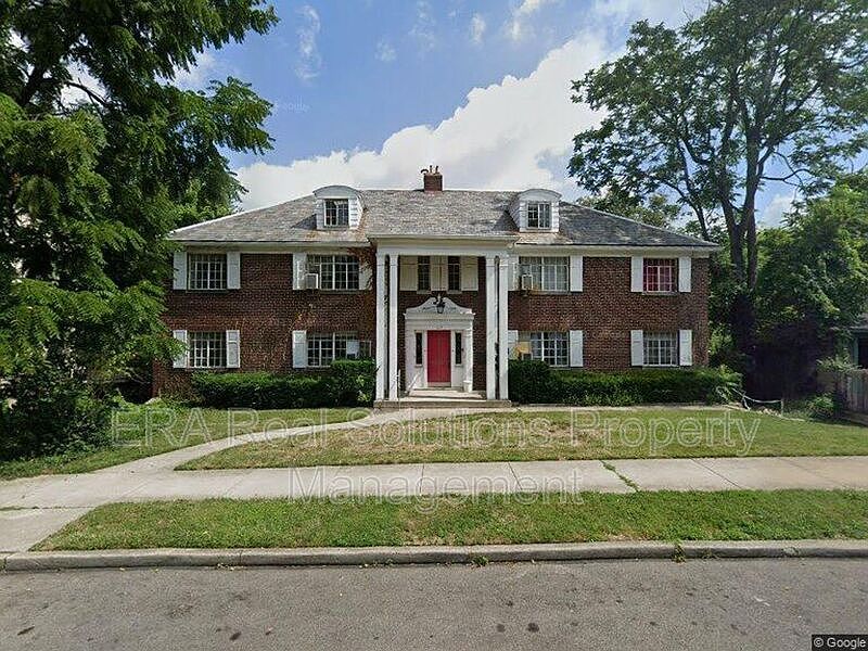 1st image of 220 Loraine Ave APT 6