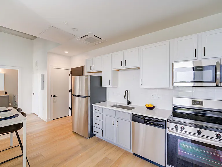 Furnished 2 Bedroom Kitchen