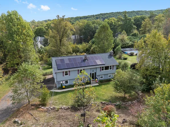 1897 Shepard Avenue, Hamden, CT 06518