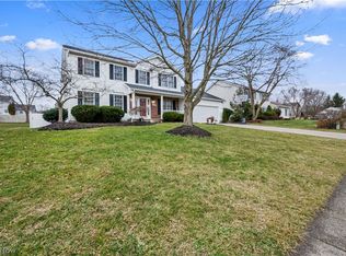 994 Countryside Dr, Medina, OH 44256