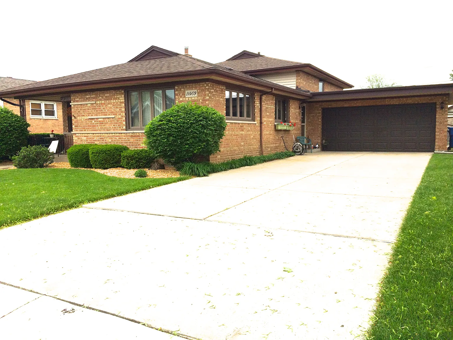 11409 S Lawndale Ave photo 1