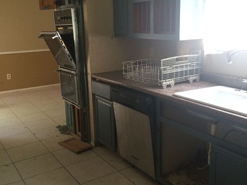 1st image of 7719 Antoine Dr
