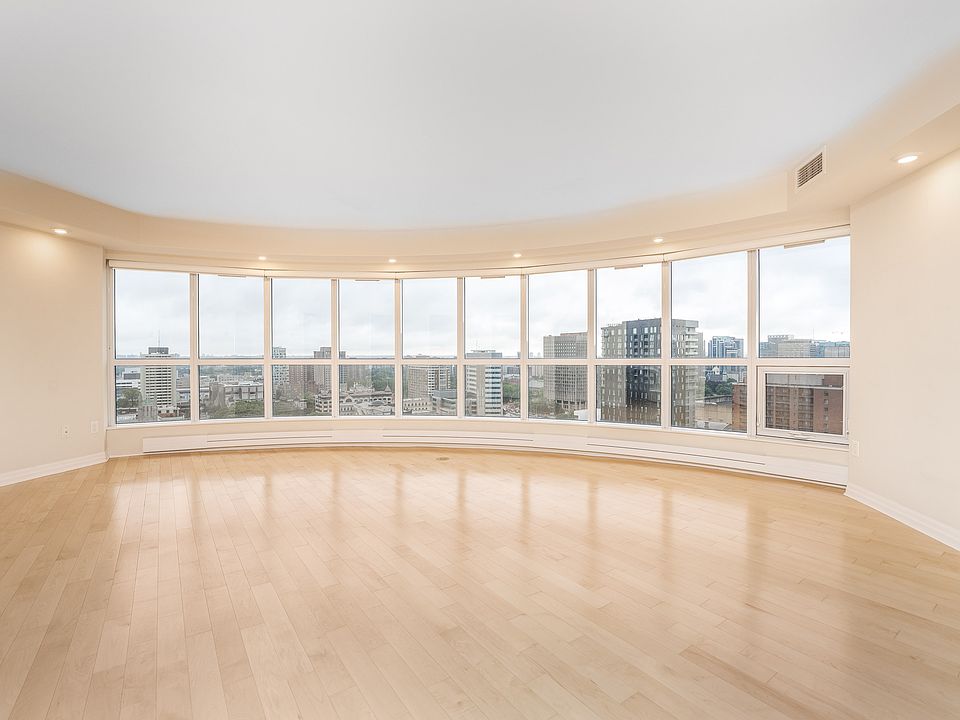 1st image of 195 Besserer St #2301