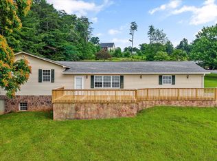 632 Mountain View Dr, Seymour, TN 37865