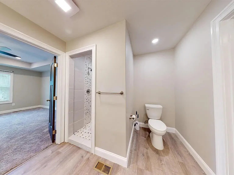 3755 SW Summerfield Dr — Photo 8