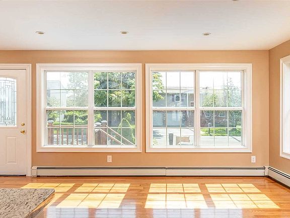 2nd image of 250 S Dunton Ave