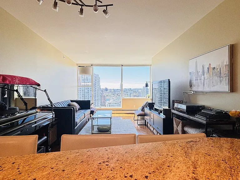 1008 Cambie St #2908 — Photo 6