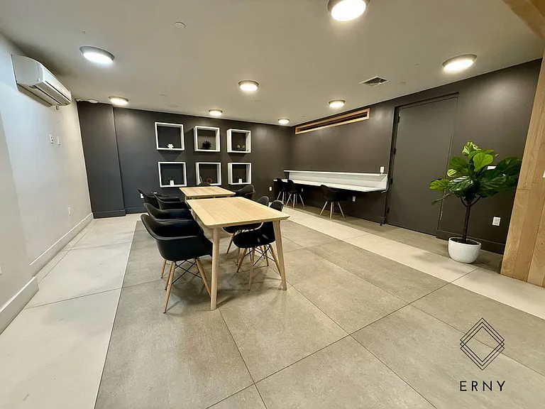 1326 Ocean Ave #7G — Photo 23
