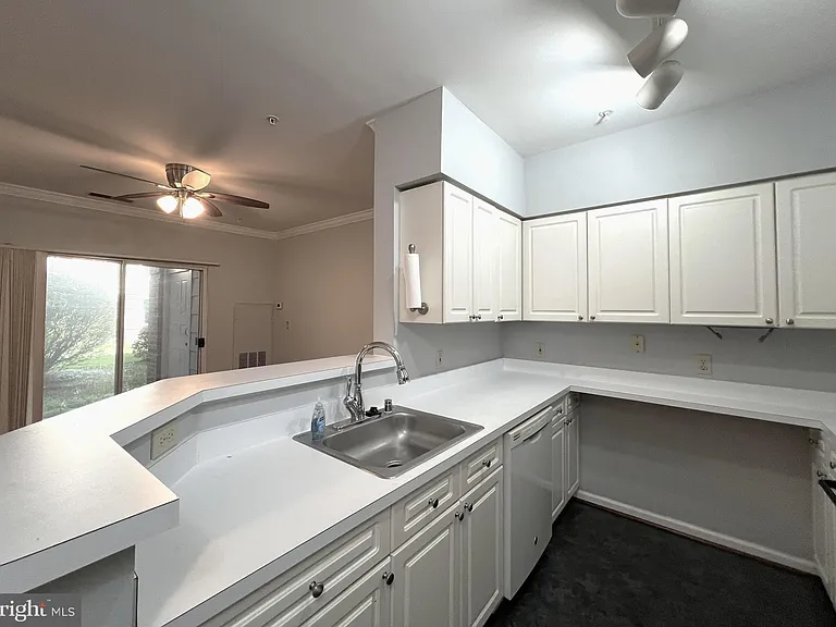 12919 Alton Sq #112 — Photo 12