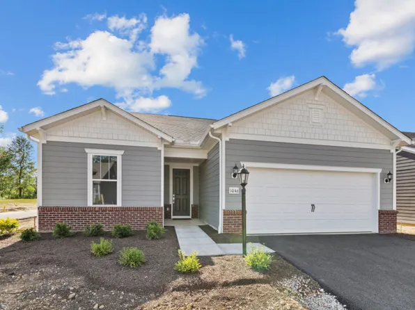 1046 Oldcastle Rd, Lewis Center, OH 43035