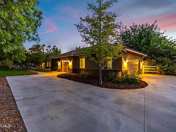 2nd image of 32235 Camino Canyon Rd